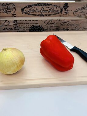 10×16 Maple Cutting Board with Juice Groove