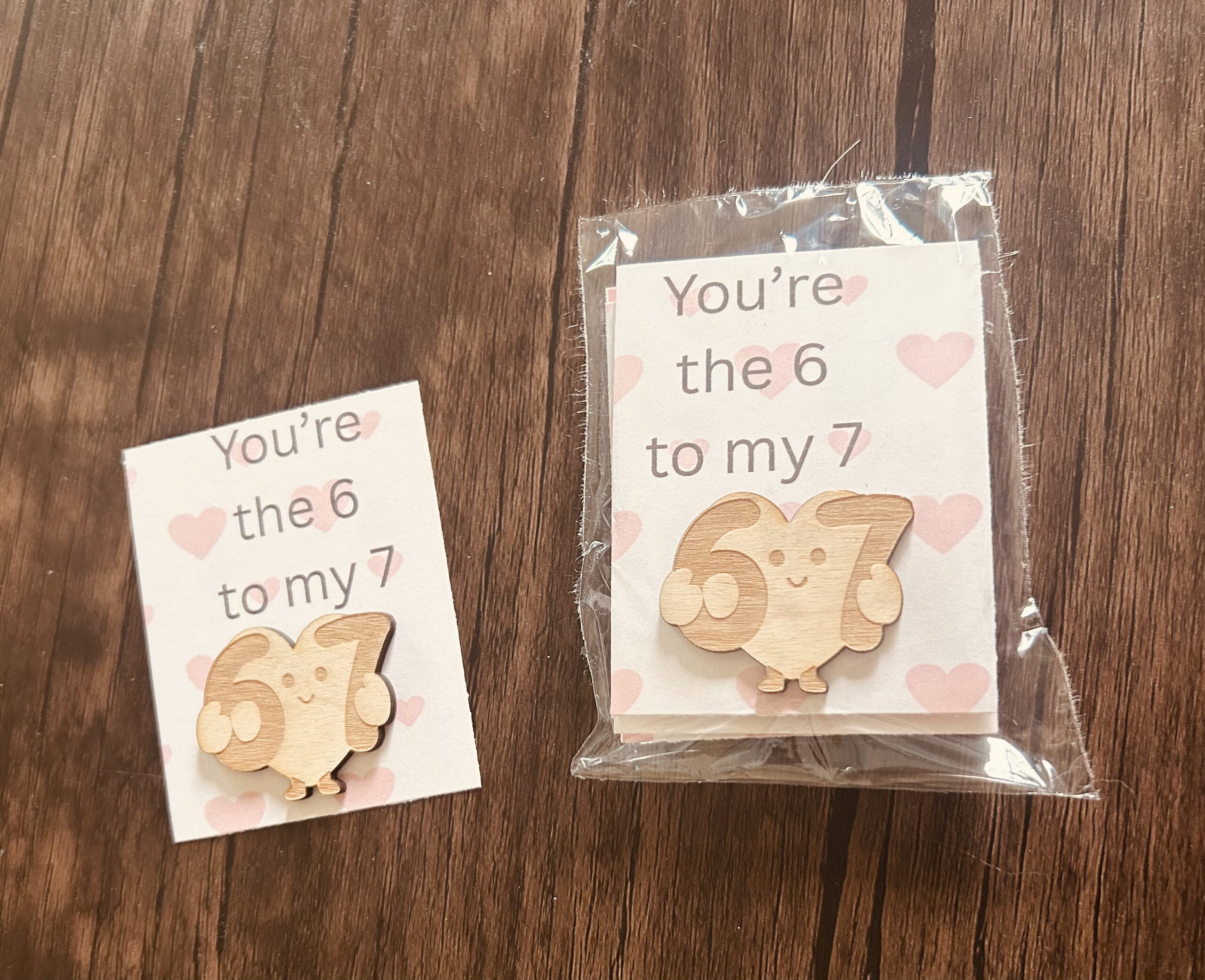 67 Token on a Valentine themed - Pack of 5 - Image 3